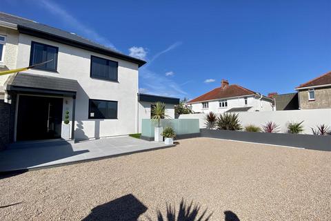 6b Willow Grove, Green Road, St. Clement, Jersey