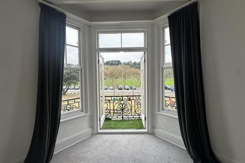 1 bedroom apartment for sale, Flat 2, 23 Peirson Road, St Helier