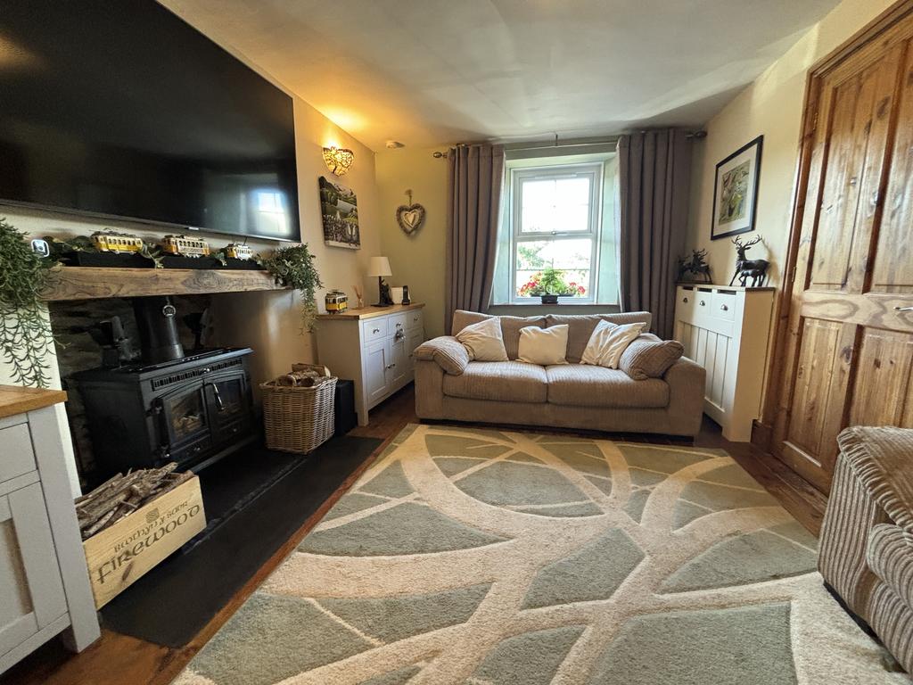 Living room (second image)