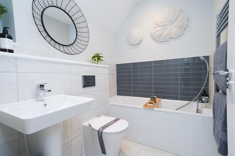 3 bedroom terraced house for sale, Plot 28, The Clohamon at St James View, Field View,  NN13