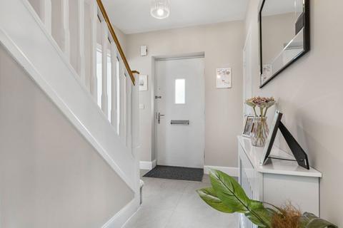 14 Hastings Close, Wythall, Birmingham, B47 6AW