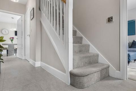 14 Hastings Close, Wythall, Birmingham, B47 6AW
