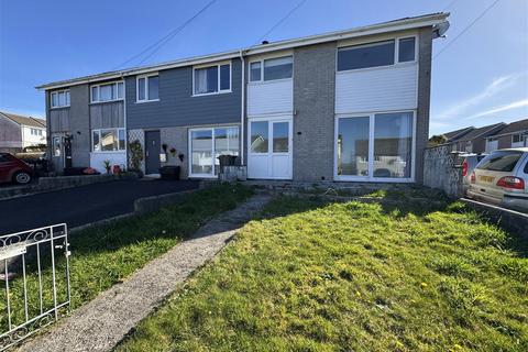 19 Gilbert Close, St Stephen, St Austell, PL26 7PH
