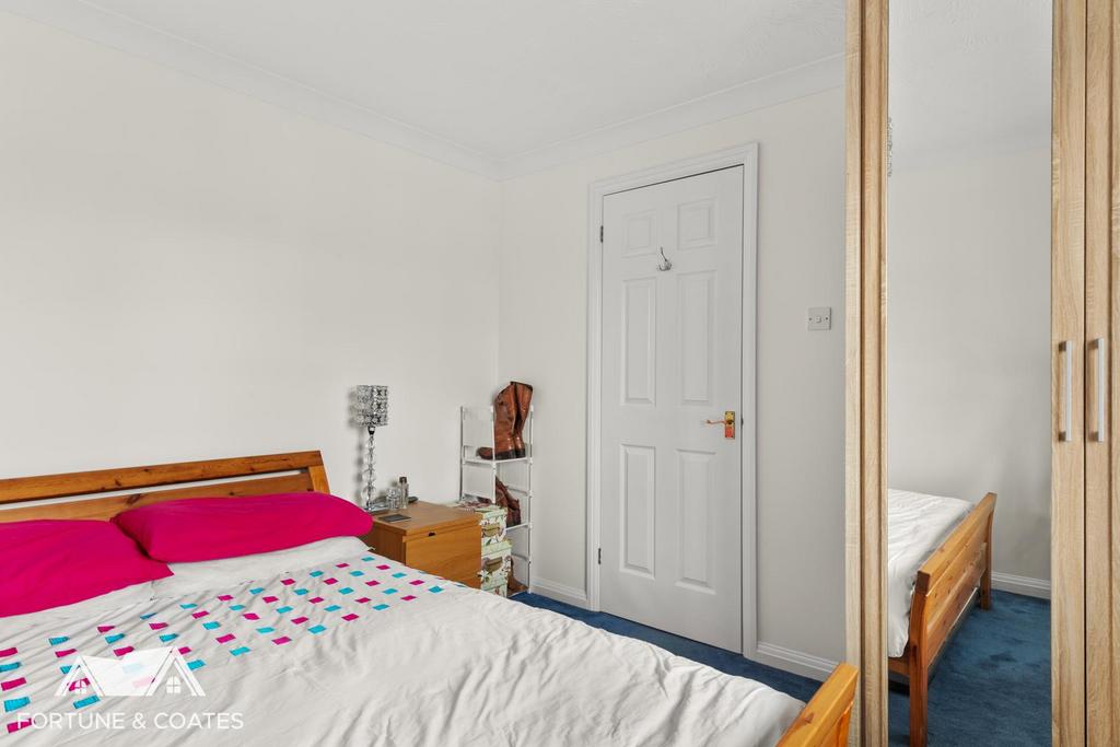 Westbury Rise 5.jpg