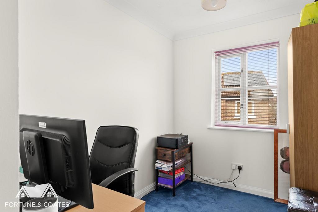 Westbury Rise 6.jpg