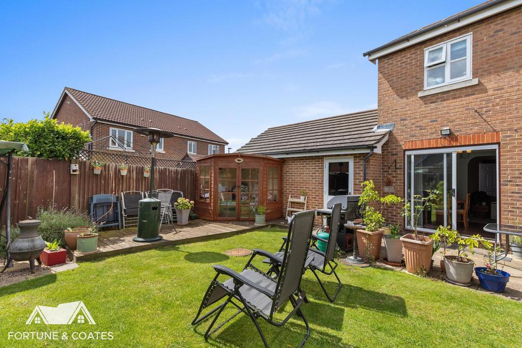 Westbury Rise 16.jpg