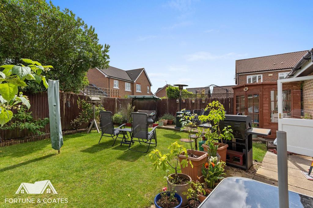 Westbury Rise 15.jpg