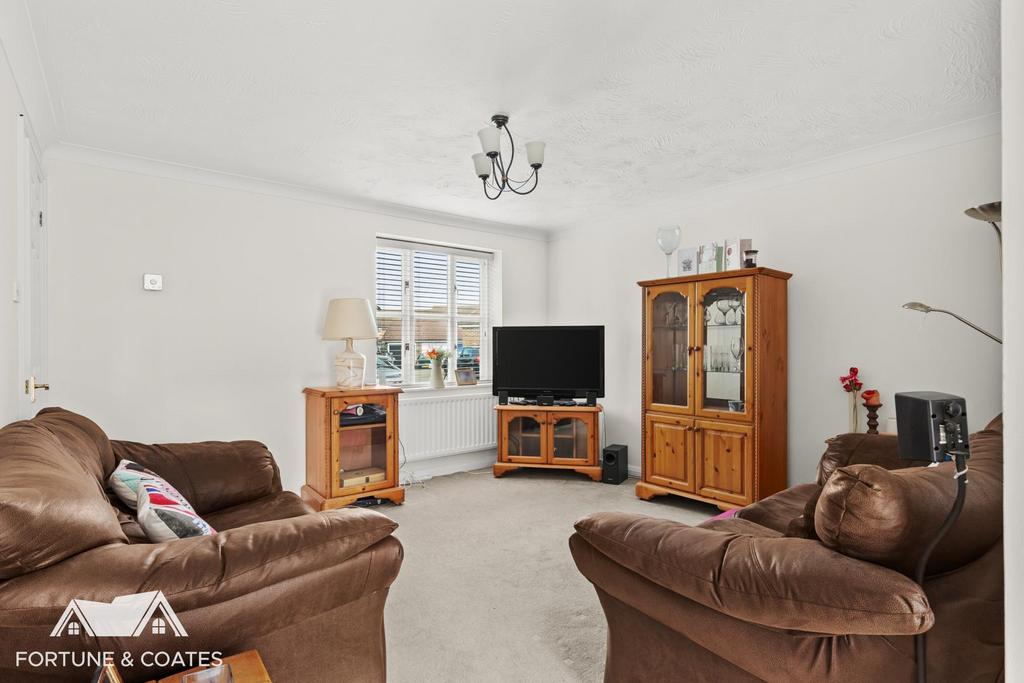 Westbury Rise 10.jpg
