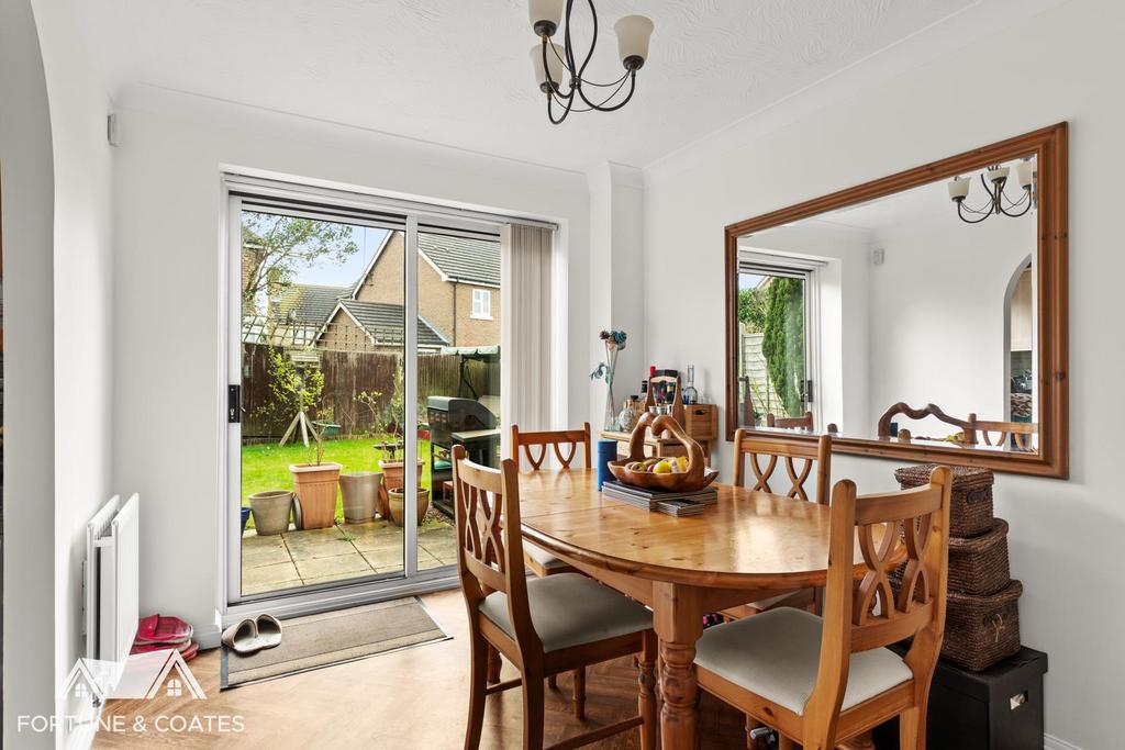 Westbury Rise 11.jpg