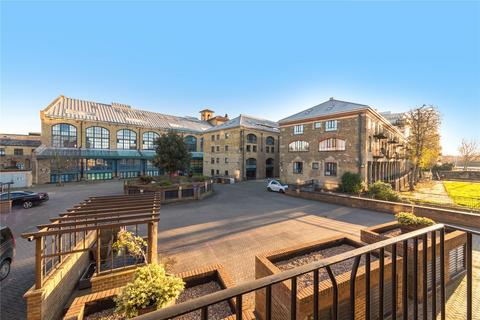 2 bedroom flat for sale, Brunel House, Ship Yard, London