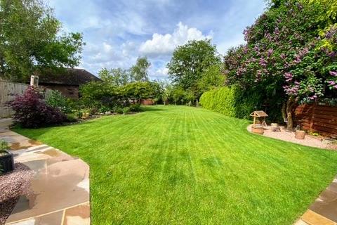 4 bedroom barn conversion for sale, Nurton Court, Middleton On The Hill