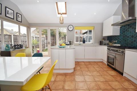 19 Bosworth Road, Cambridge, CB1 8RG