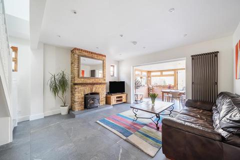 20 Birch Lane, West End, Woking, GU24 9QD