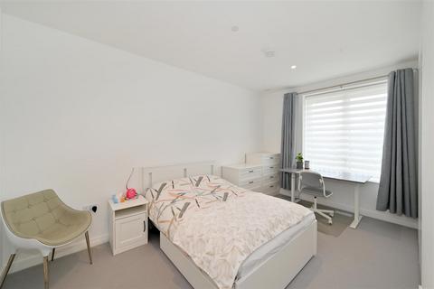 2 bedroom apartment to rent, The Delamarre, Brent Cross Town, London