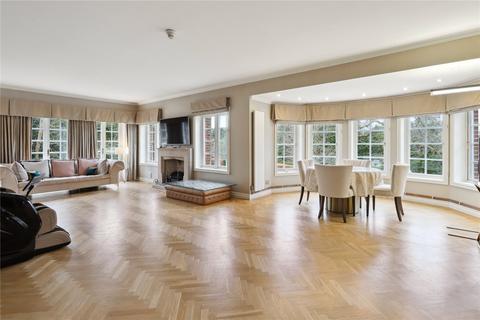 undefined, Cavendish Road, St George's Hill, KT13