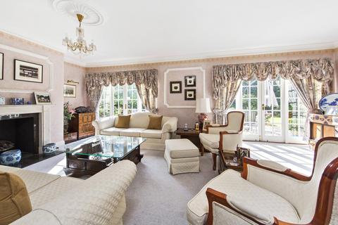 7 bedroom detached house for sale, East Road, St George's Hill, KT13