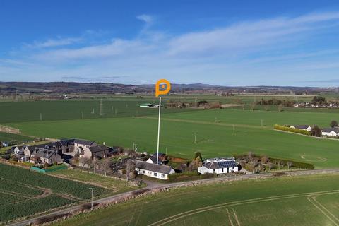 3 bedroom cottage for sale, West Grange Farm, Errol PH2