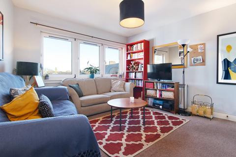 18/8 Windsor Place, Edinburgh, EH15 2AA