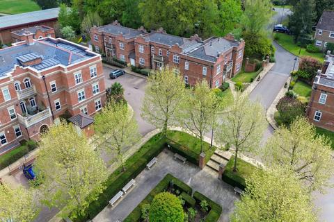 1 bedroom flat for sale, Franklin Court, Godalming GU8