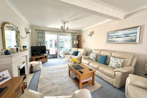 undefined, Hyde Lane, Bovingdon HP3
