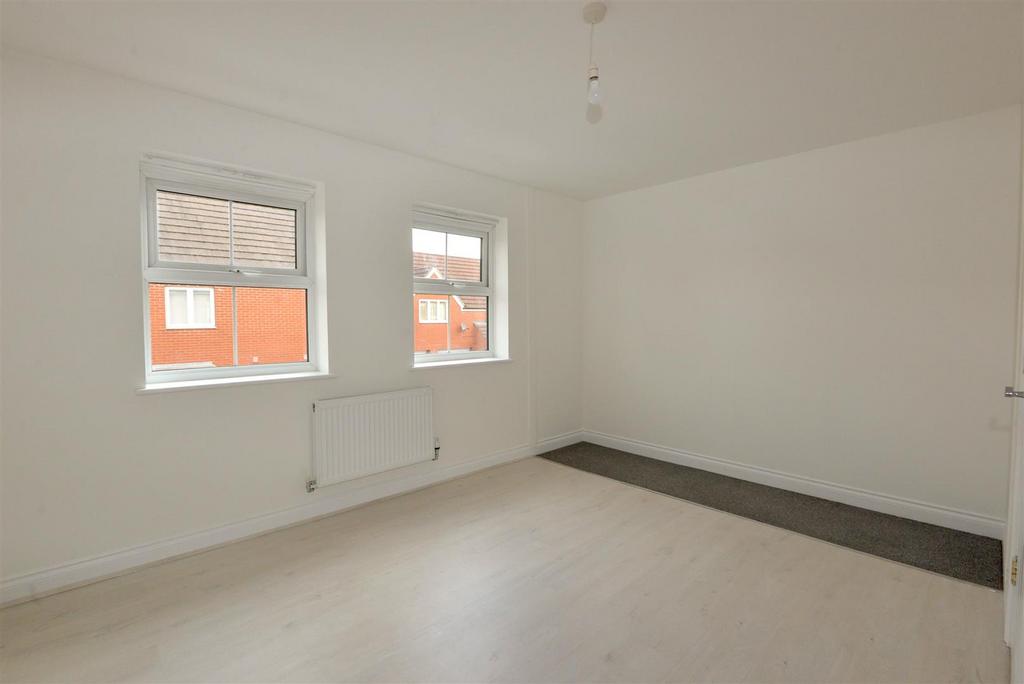 Bedroom3 1.jpg