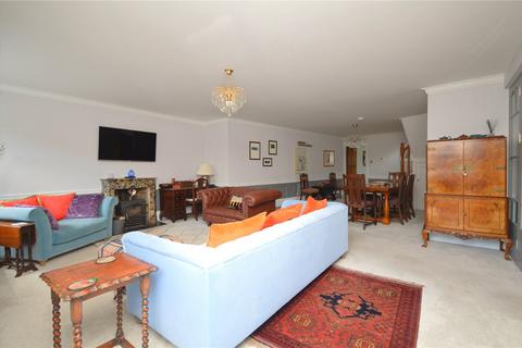 undefined, New Street, Somerton, Somerset, TA11