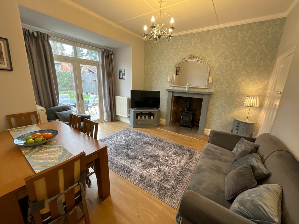 Dining/ 2nd Reception Room