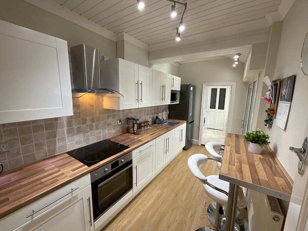 Kitchen/Breakfasting Room