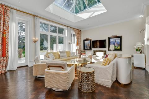 6 bedroom detached house for sale, Cavendish Road, St George's Hill, Weybridge, Surrey, KT13