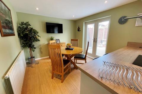 54 Battleton Road, Evesham, WR11 1HW