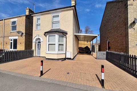 3 bedroom detached house for sale, Hereward Street, March