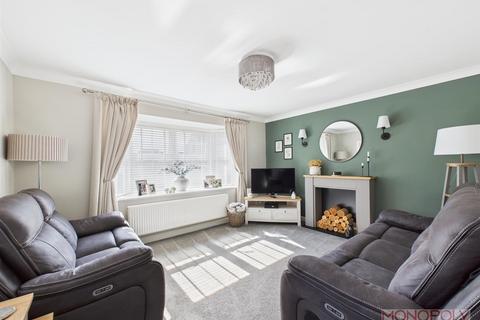 4 bedroom detached house for sale, St. Andrews Crescent, Wrexham