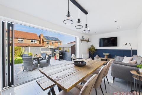 4 bedroom detached house for sale, St. Andrews Crescent, Wrexham