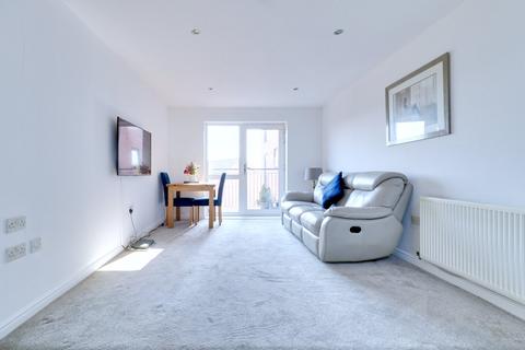 69 Brinson Way, Aveley, South Ockendon, RM15 4EF