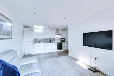 69 Brinson Way, Aveley, South Ockendon, RM15 4EF