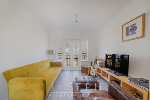 2 bedroom apartment for sale, Springham Drive, Colchester, CO4