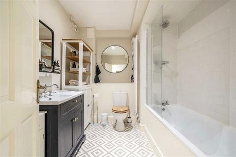 Flat A, 13 Ranelagh Road, London, SW1V 3EX
