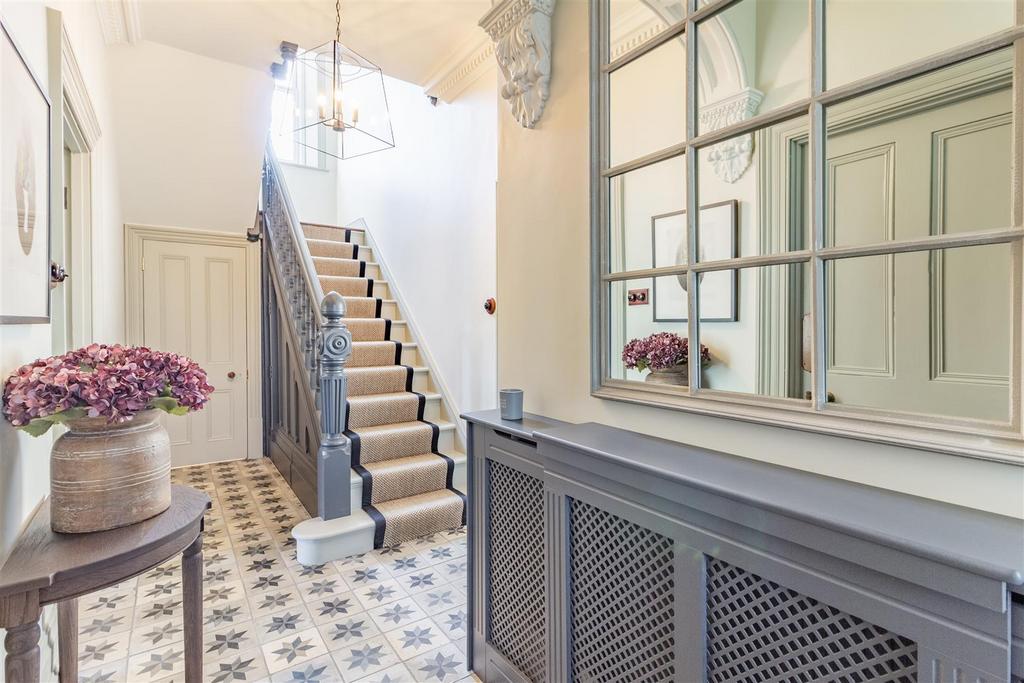 8553666-interior25.jpg