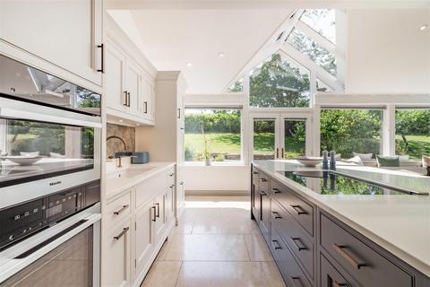 Parc Y Bryn Broadlay, Ferryside, SA17 5UB
