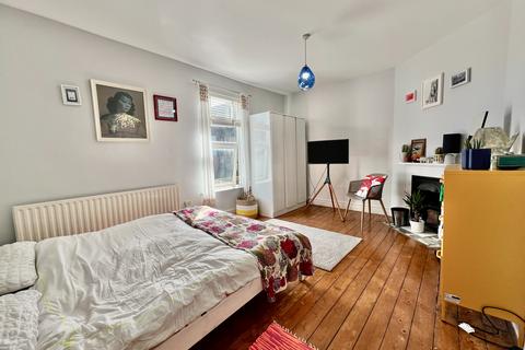34a Albert Street, Grantham, NG31 6HY