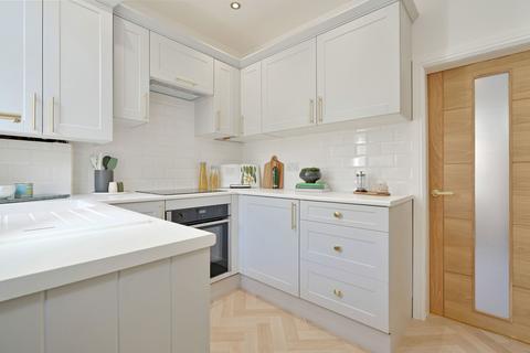 11 Longfield Road, Sheffield, S10 1QW