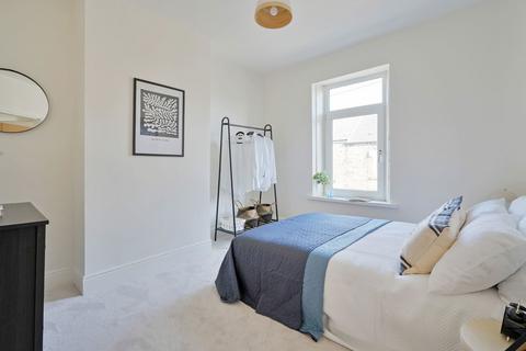 11 Longfield Road, Sheffield, S10 1QW