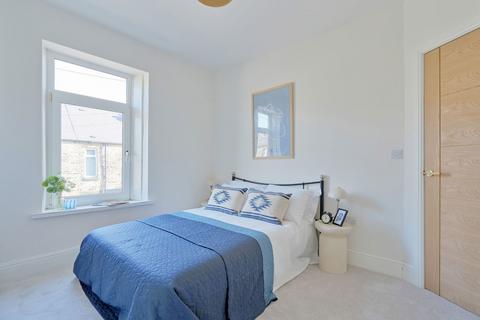 11 Longfield Road, Sheffield, S10 1QW