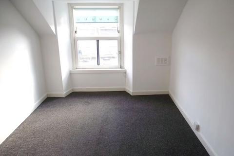 undefined, High Street, Flat B, Alloa FK10