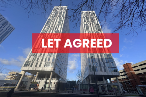 3 bedroom flat to rent, Michigan Avenue, Salford M50