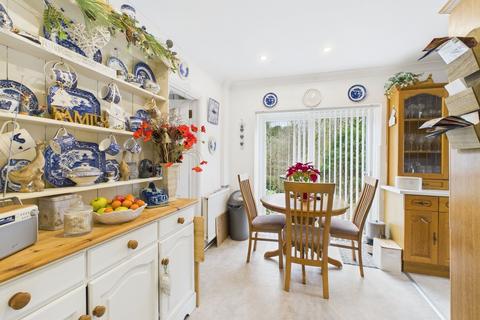 4 bedroom semi-detached house for sale, Duffryn Road, Abertillery, NP13