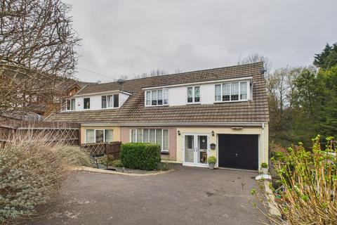 4 bedroom semi-detached house for sale, Duffryn Road, Abertillery, NP13