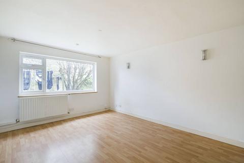 undefined, Boston Manor Road, Brentford, TW8