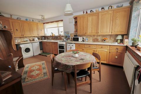 3 bedroom detached bungalow for sale, Woodbury Avenue, Wells