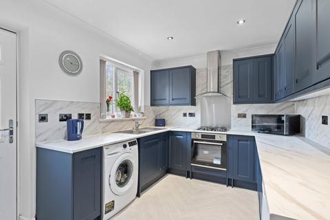 4 bedroom detached house for sale, Park Hollow, Barnsley S73